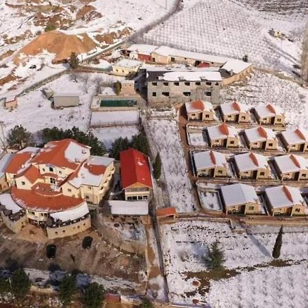 Chalets-Appartements Tourtite Ifrane  Exterior photo